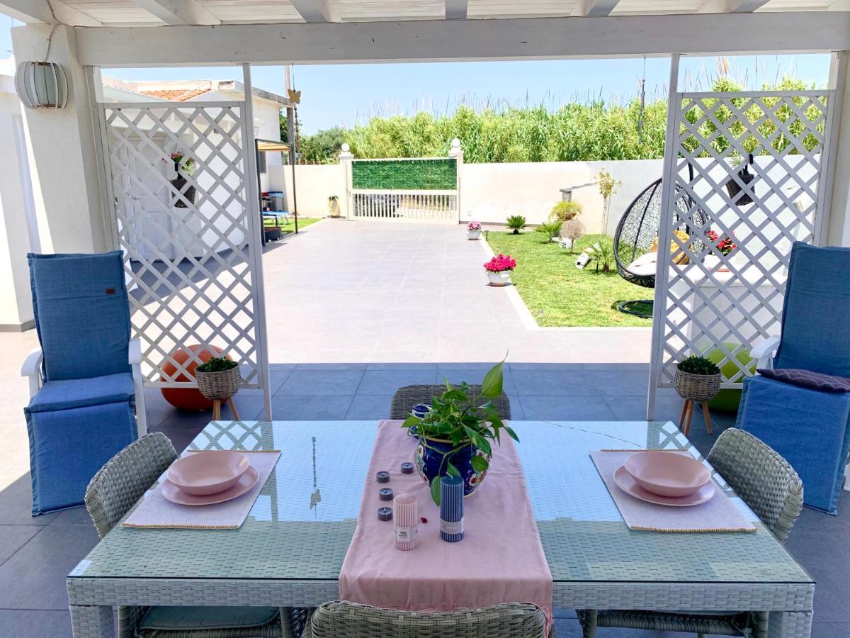 Villa White Sicilia Santa Maria Del Focallo Eksteriør billede