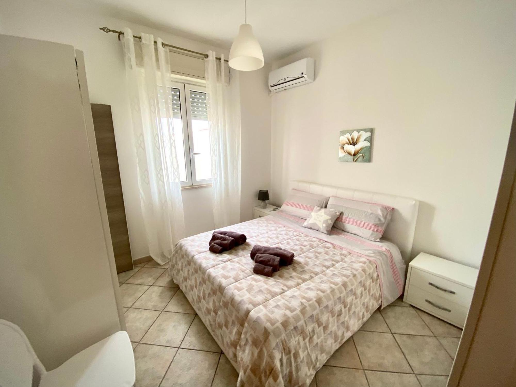 Villa White Sicilia Santa Maria Del Focallo Eksteriør billede
